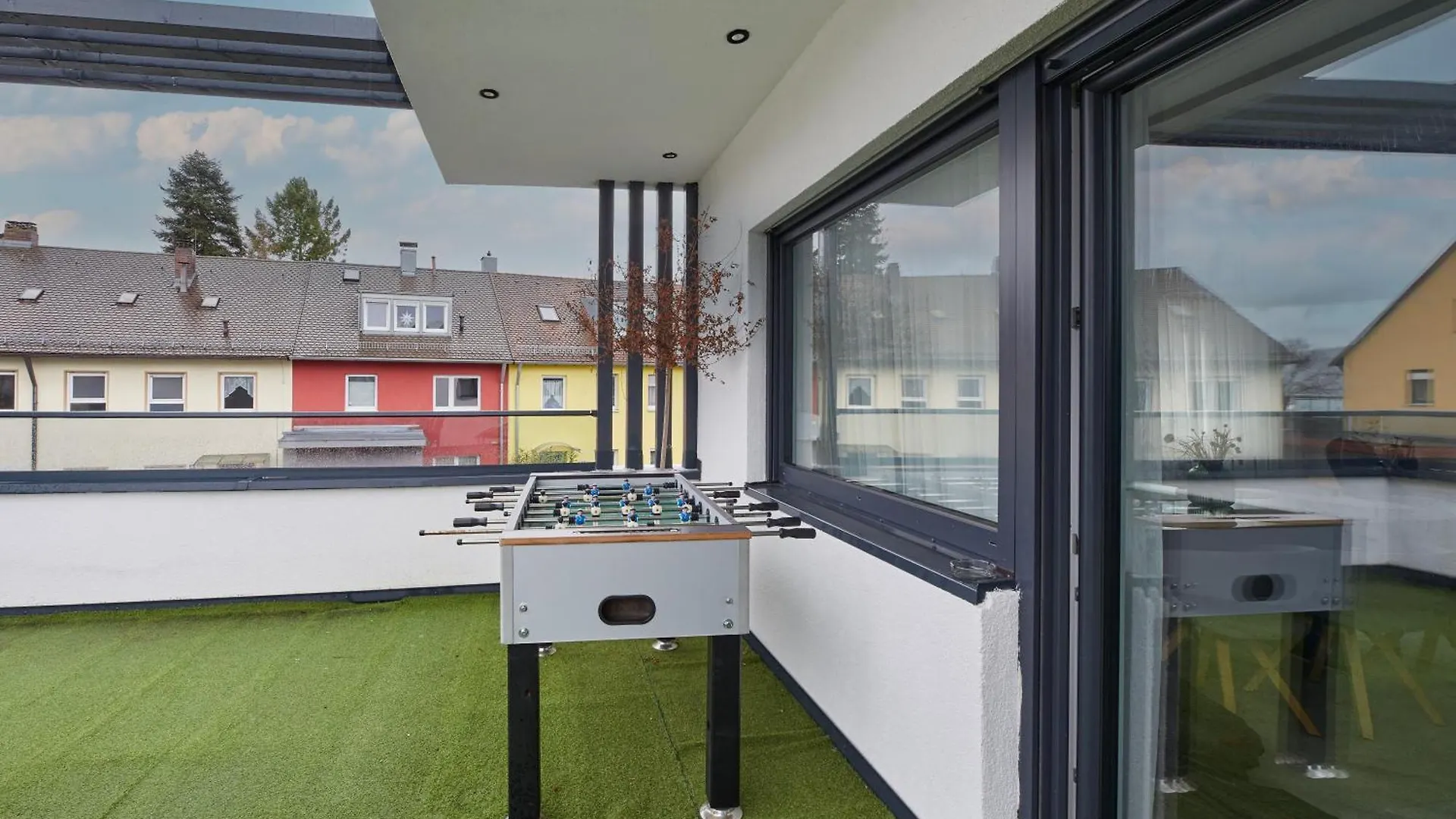 Dayyounglife Mit Terrasse Grill Parkplatz Núremberg